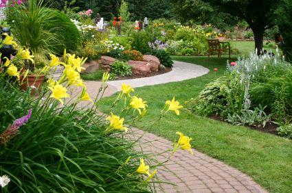 Landscaping by Rowe Landscape Installation, LLC